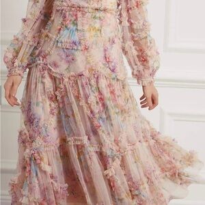 Needle & Thread Darling Meadow w/Ruffle Floral Sleeve Dress Size 14 pre-owned.